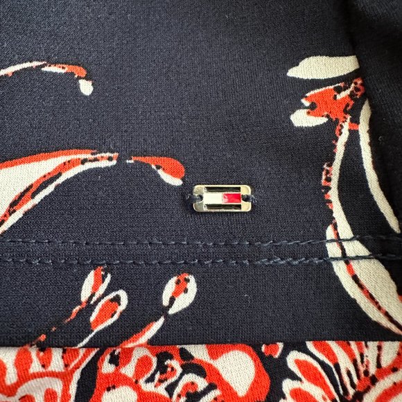 Tommy Hilfiger Floral Twist Front Sleeveless Tank Shell Top Women's Medium - Picture 4 of 7